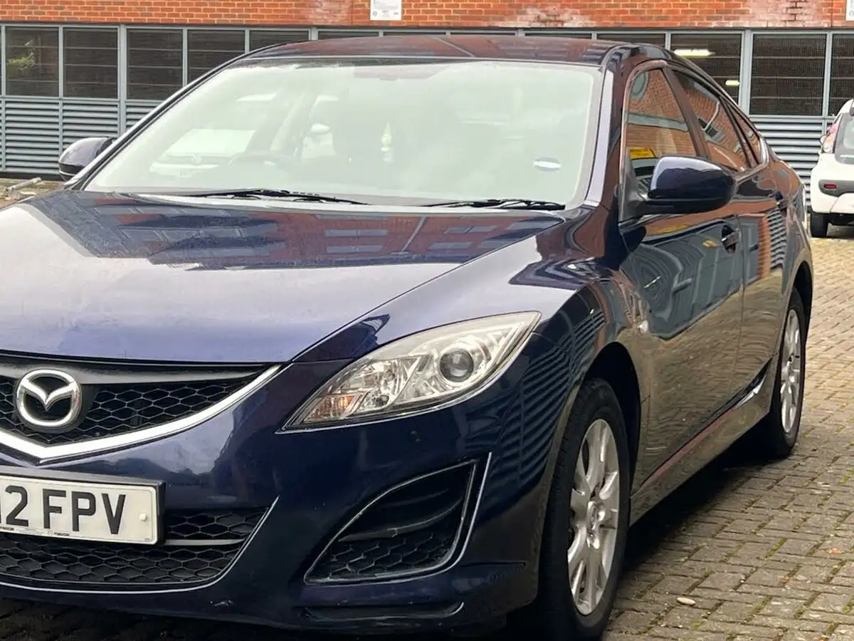 2012-mazda-mazda6-20-ts-hatchback-big-8