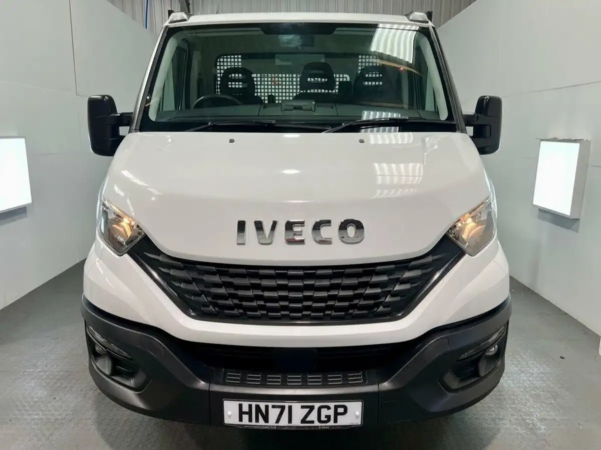 2021-iveco-daily-35c-class-23td-35c14-business-3000mm-136pseu6dt-3000-big-1