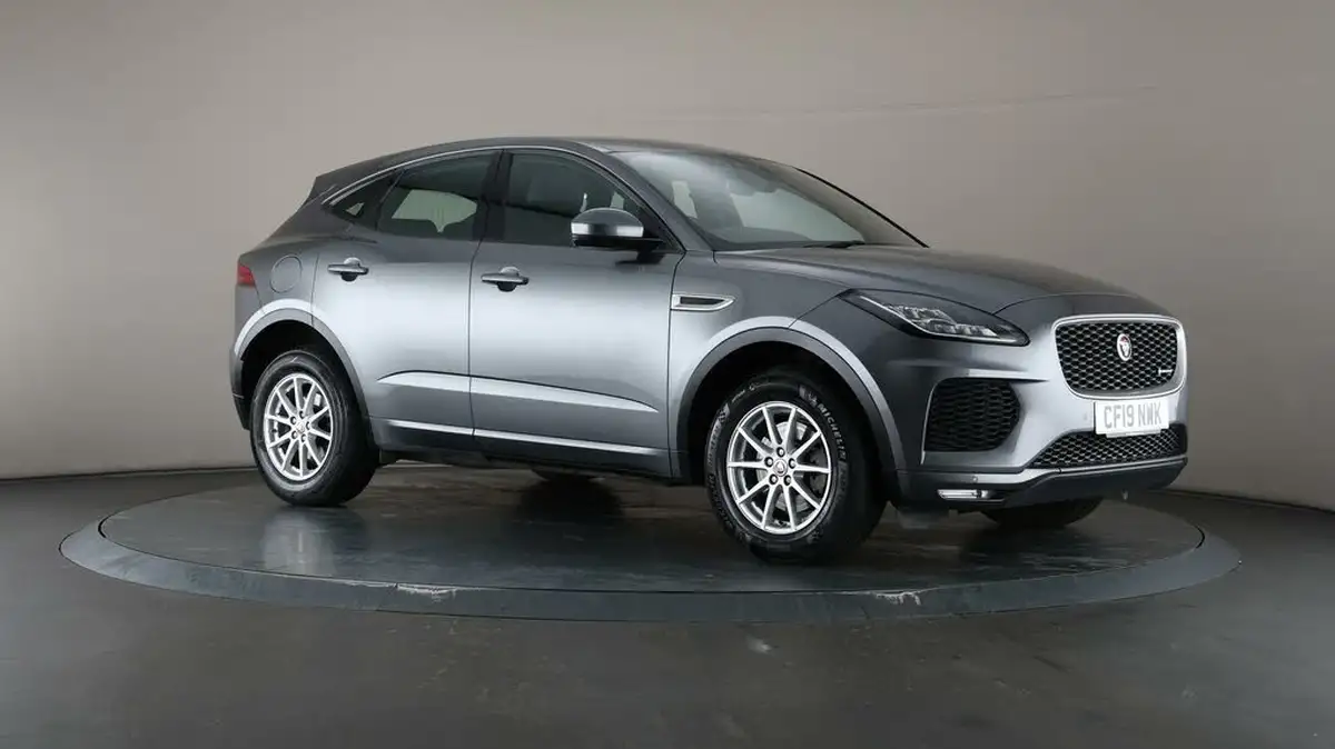 2019-jaguar-e-pace-20-i4d-r-dynamic-150ps-big-48