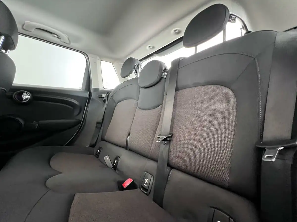 2020-mini-countryman-15-cooper-classic-auto-big-14