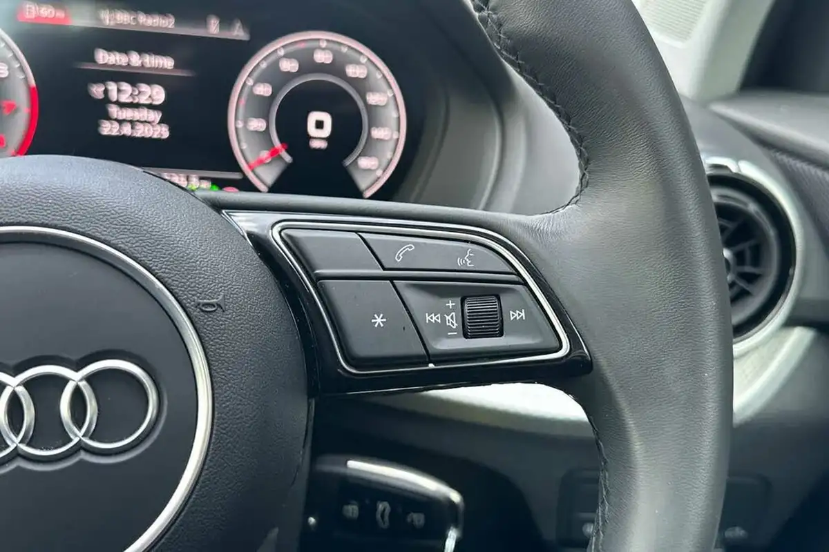 2024-audi-q2-15-35-tfsi-sport-s-tronic-big-29
