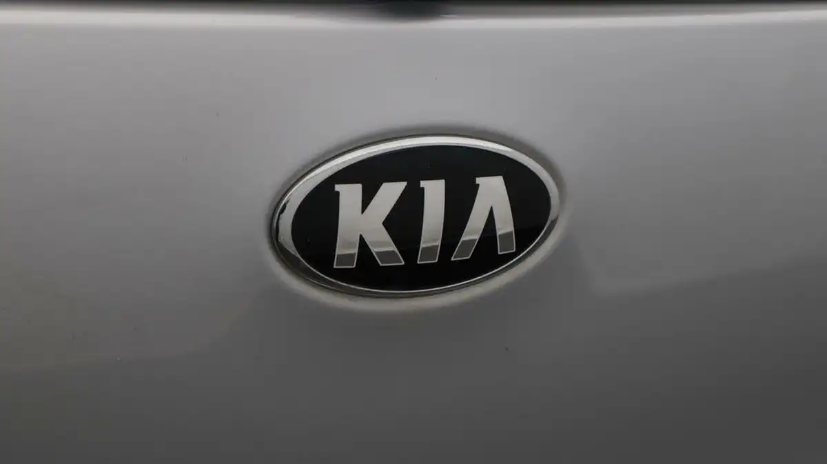 2021-kia-e-niro-ev-4-big-23