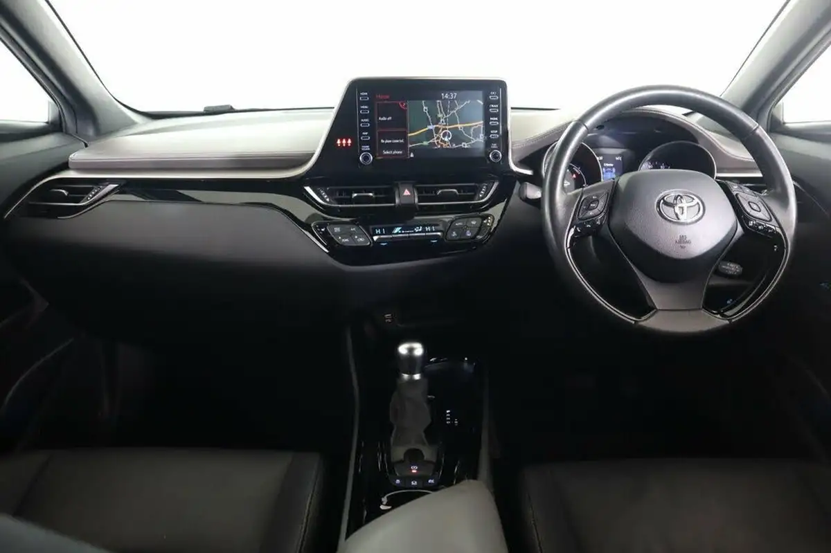 2022-toyota-c-hr-20-vvt-i-excel-big-9