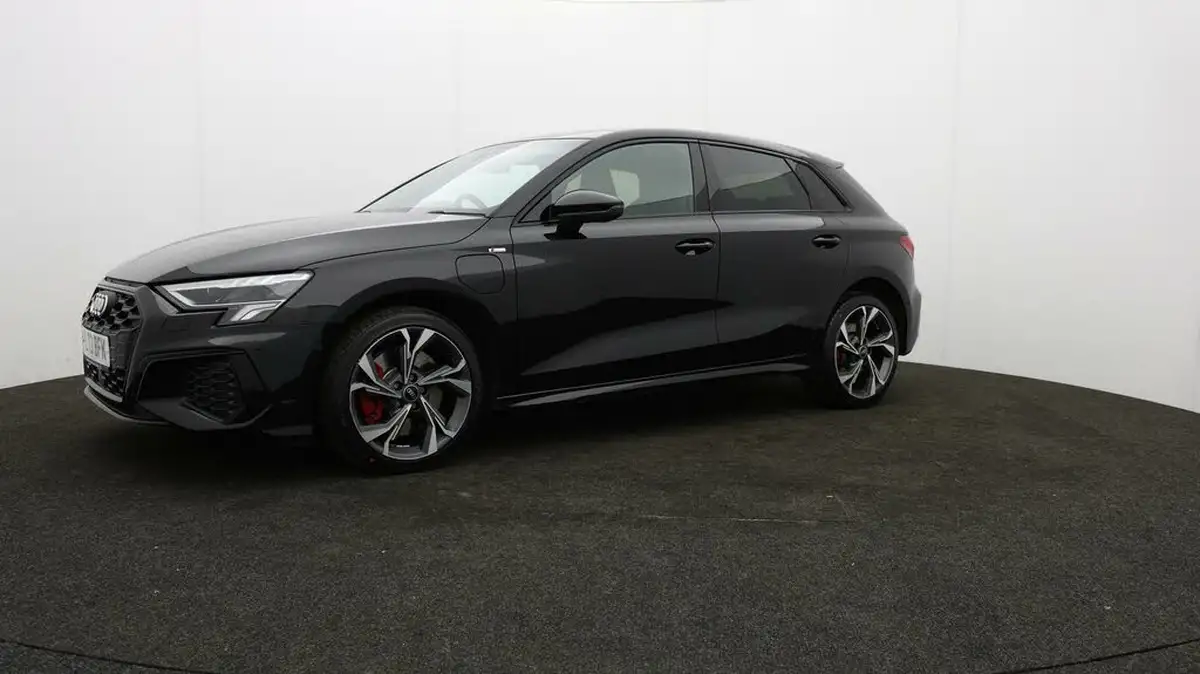 2023-audi-a3-14-45-tfsi-e-s-line-competition-big-65