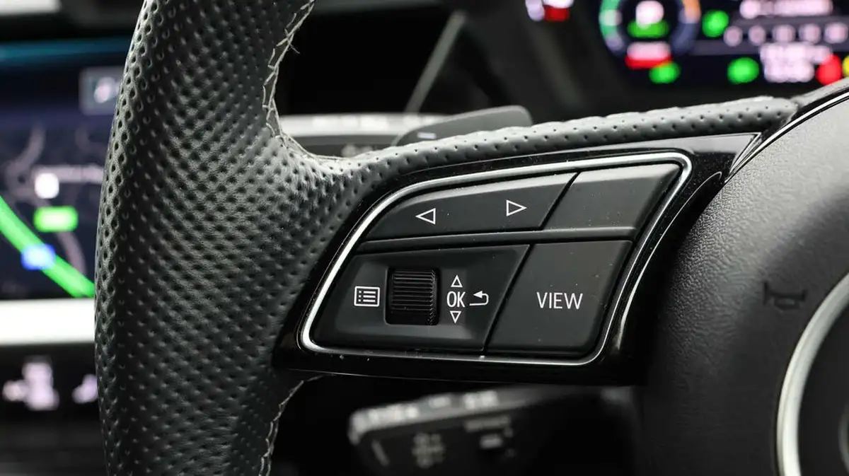 2023-audi-a3-14-45-tfsi-e-s-line-competition-big-20