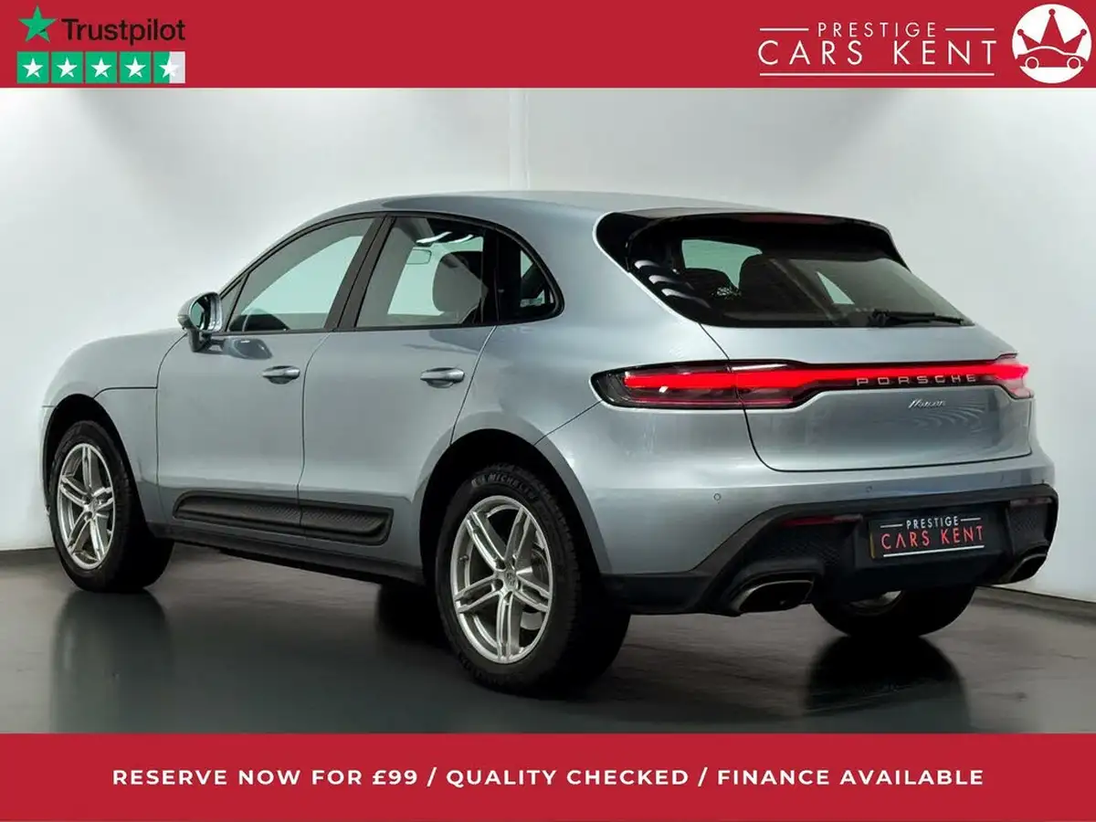 2023-porsche-macan-20-big-2