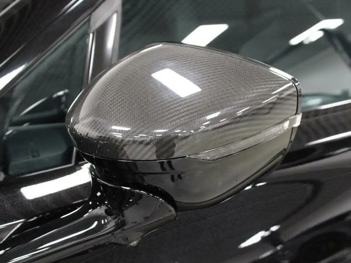 2024-aston-martin-dbx-40-v8-big-21