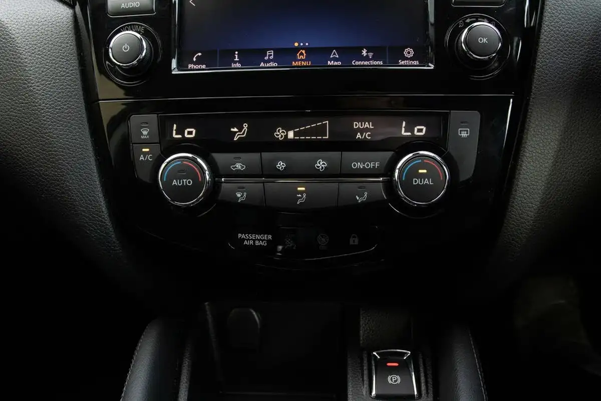 2019-nissan-qashqai-13-dig-t-acenta-premium-160ps-dct-big-31