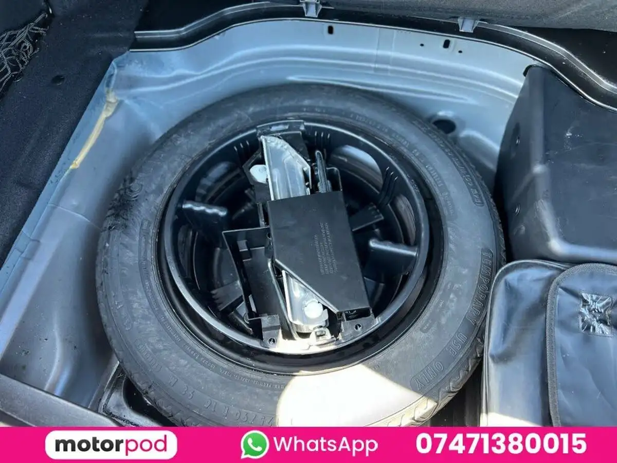 2013-mercedes-benz-c-class-21cdi-c250-cdi-amg-sport-plus-saloon-4d-7g-tronic-big-4
