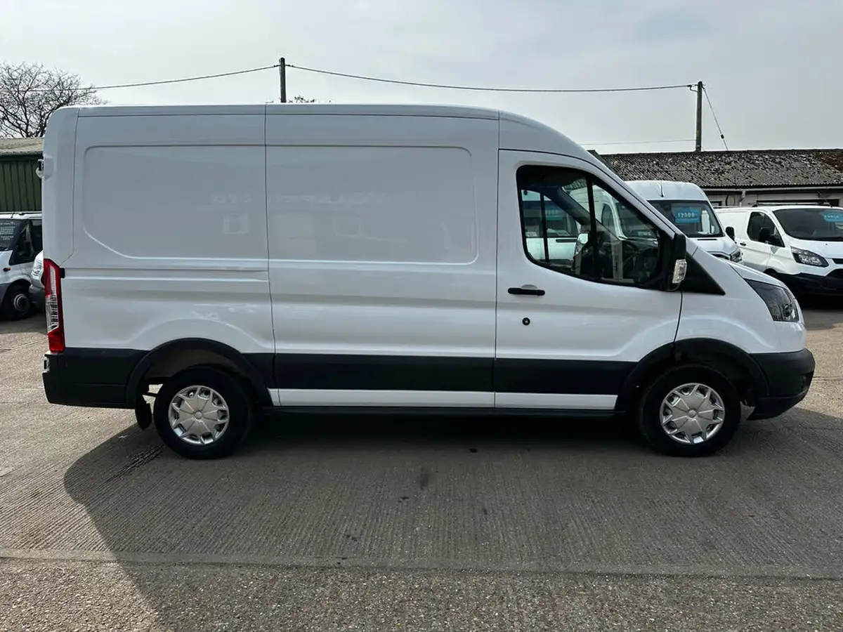 2018-ford-transit-20tdci-310-l2h2-130pseu6-big-9