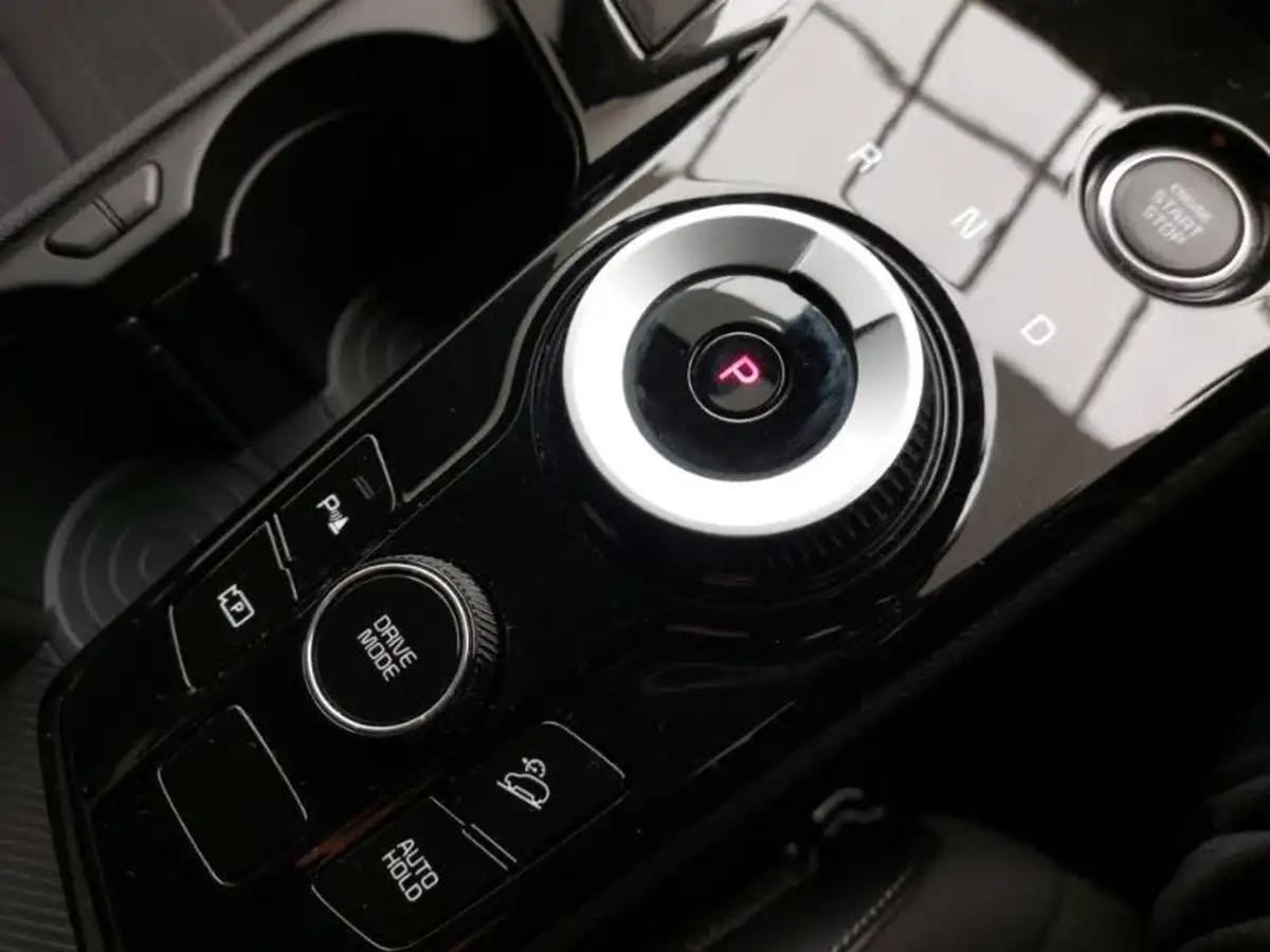 2024-kia-sportage-16-t-gdi-3-207bhp-hev-auto-big-13