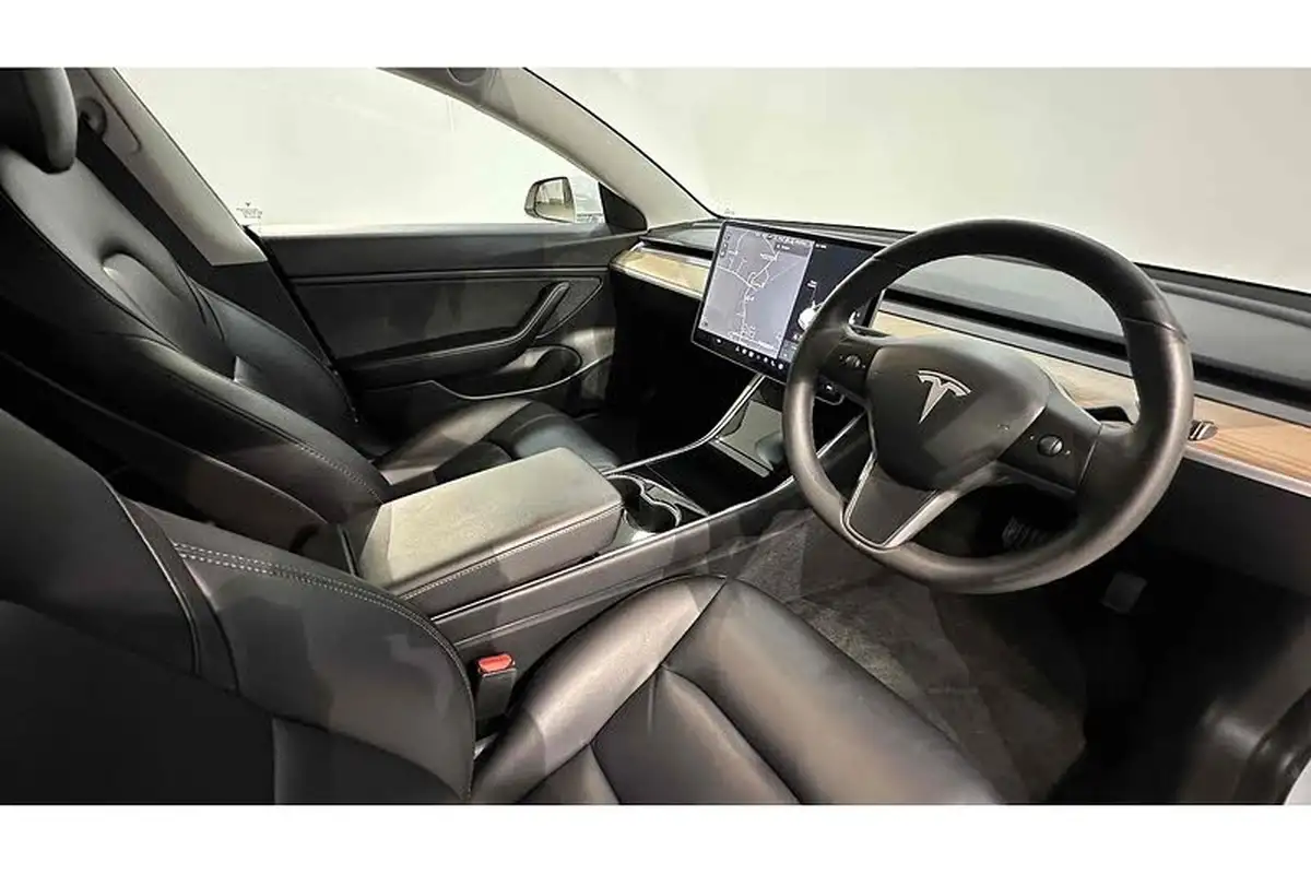 2020-tesla-model-3-e-standard-plus-big-25