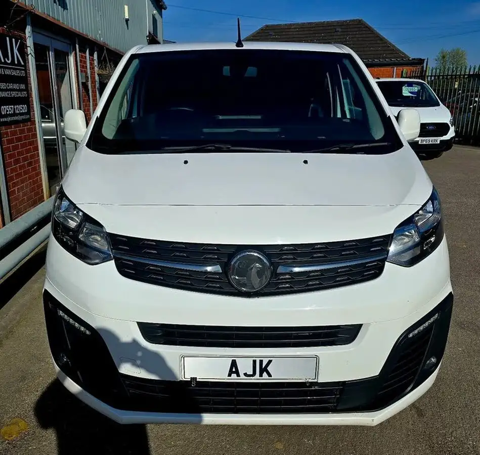 2021-vauxhall-vivaro-15td-2900-l2h1-sportive-100pseu6dt-big-9