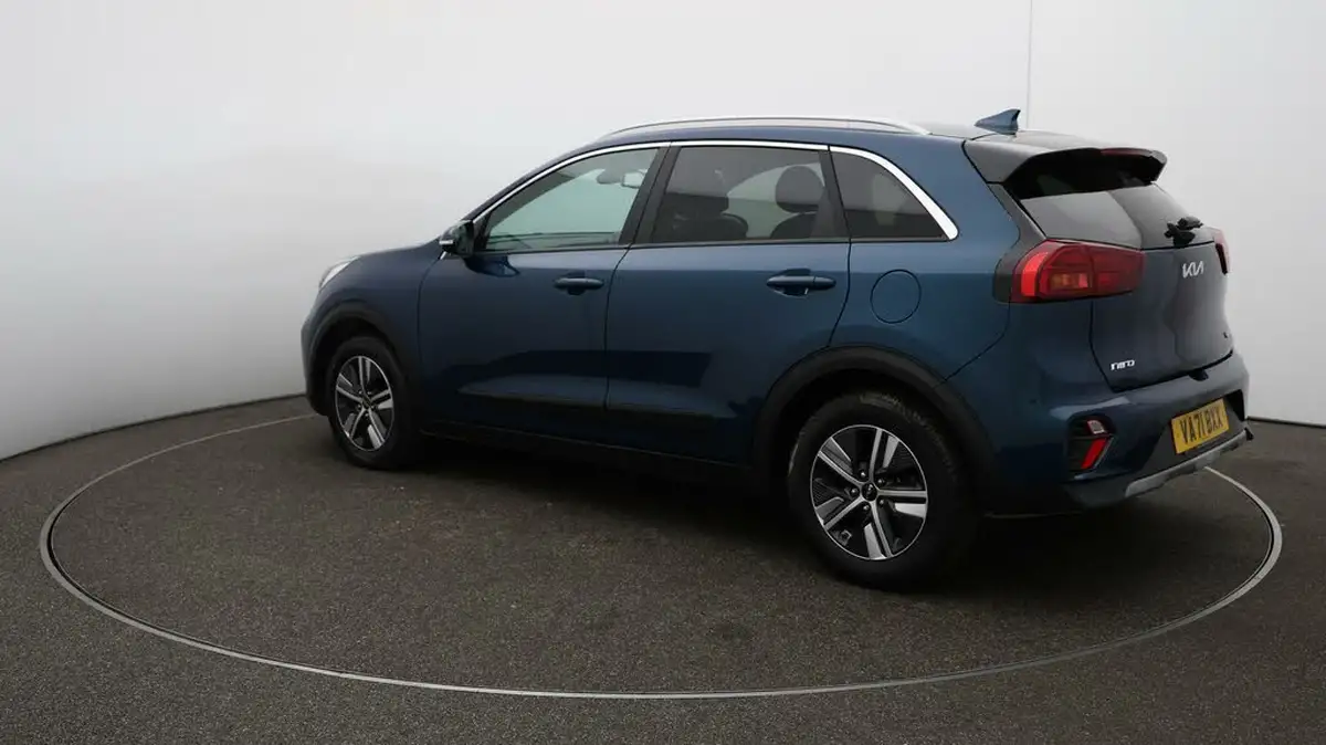 2022-kia-niro-16-gdi-2-139bhp-156kwh-big-5
