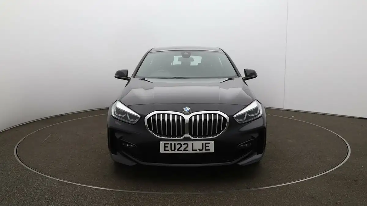 2022-bmw-1-series-15-118i-m-sport-lcp-big-2