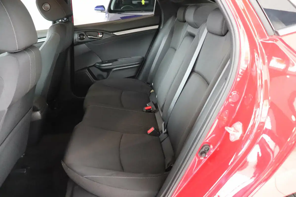 2019-honda-civic-10-vtec-turbo-sr-hatchback-5d-big-34