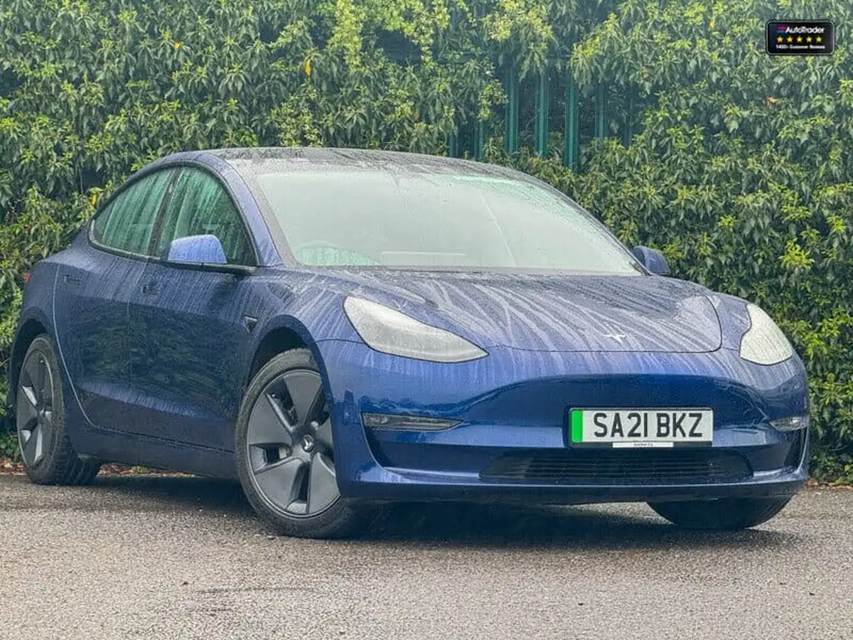 2021-tesla-model-3-e-long-range-4x4-big-1