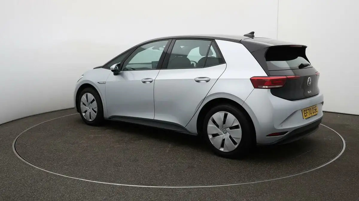2020-volkswagen-id3-e-life-big-56