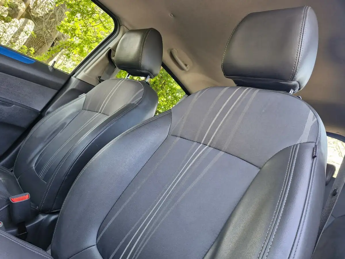 2013-chevrolet-spark-12-ltz-big-16