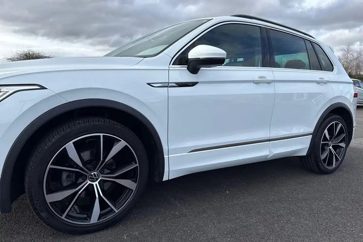 2022-volkswagen-tiguan-15-tsi-r-line-big-27