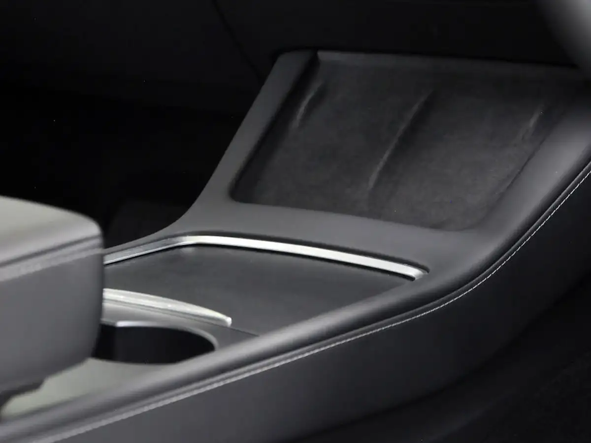 2022-tesla-model-y-e-rwd-big-43