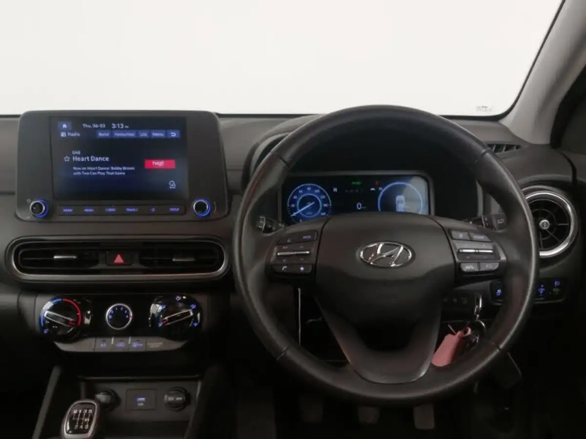 2023-hyundai-kona-10-t-gdi-se-connect-big-6
