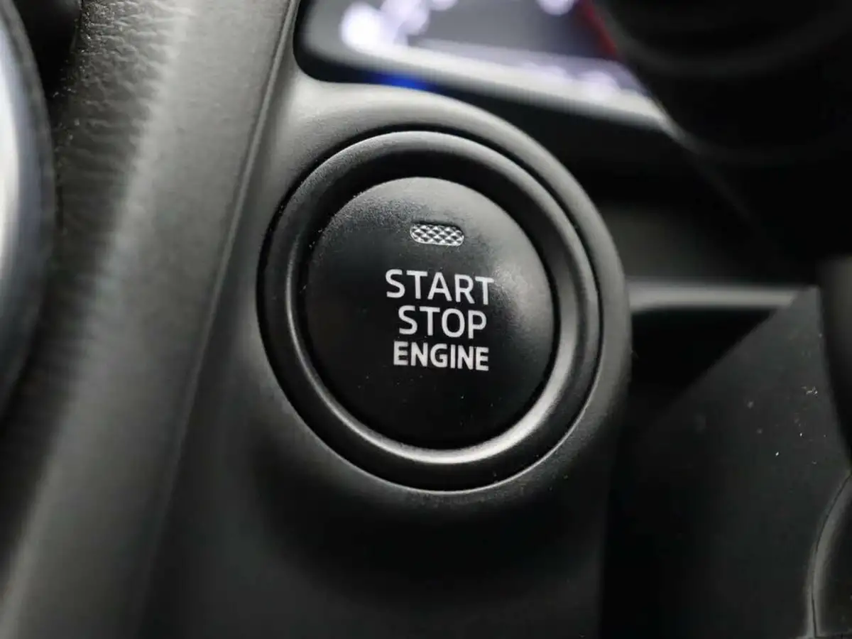 2022-mazda-mazda2-15-e-skyactiv-g-sport-big-32