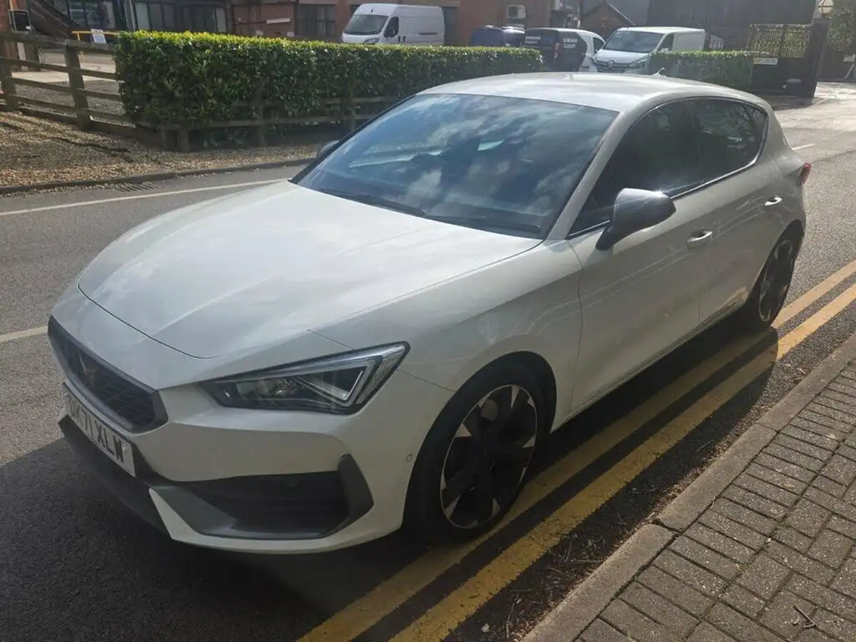 2021-cupra-leon-nf-20-tsi-vz1-big-1