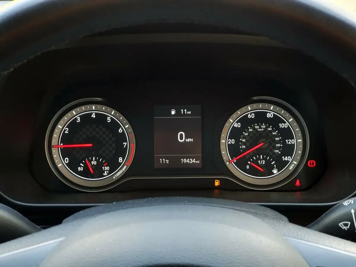 2022-hyundai-i20-10-t-gdi-element-big-26
