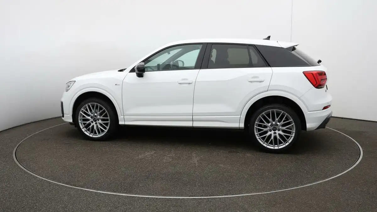 2020-audi-q2-15-35-tfsi-black-edition-1495cc-big-48