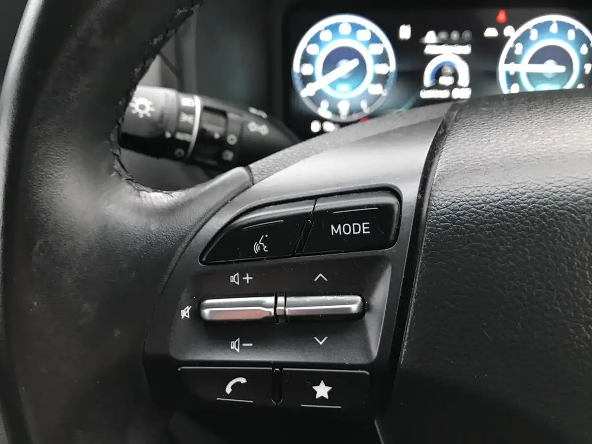2022-hyundai-kona-10-t-gdi-se-connect-big-22