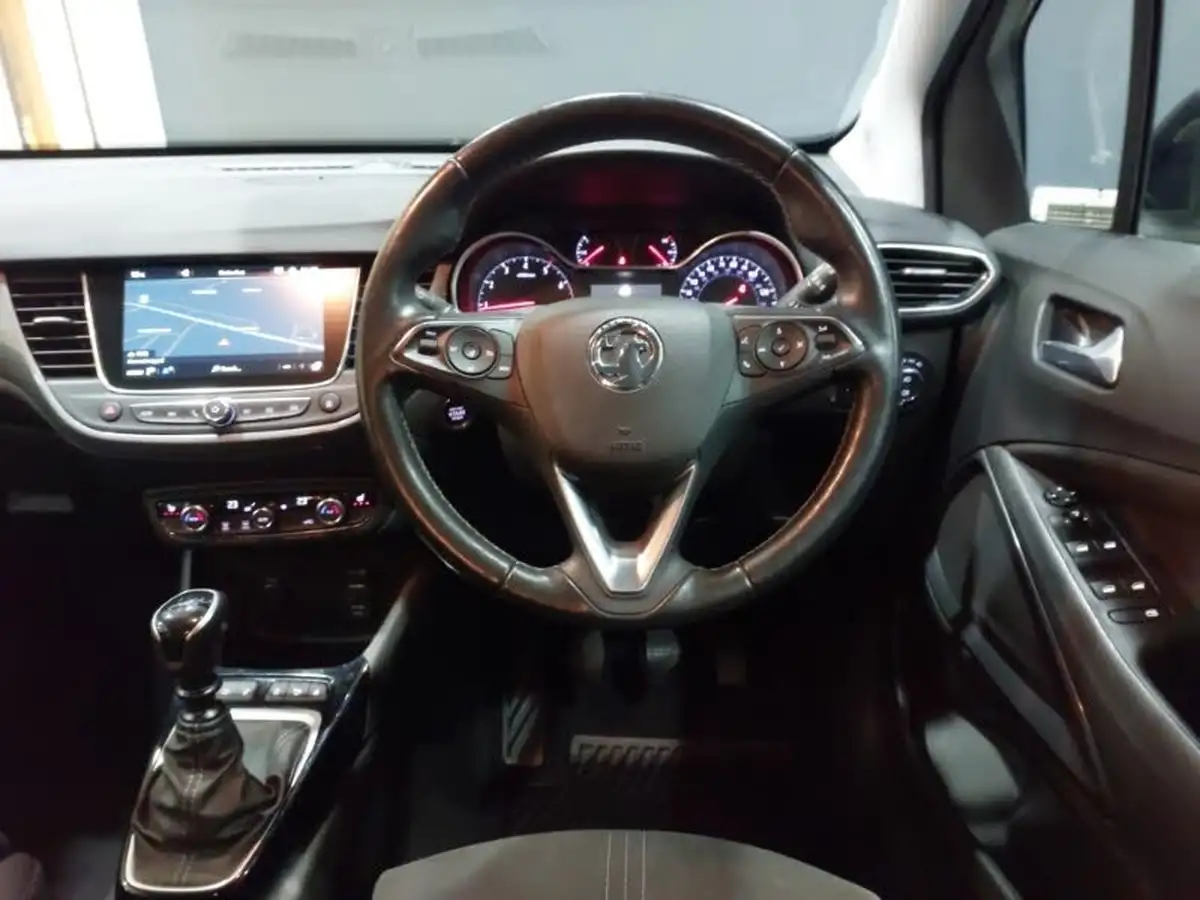 2022-vauxhall-crossland-15-ultimate-110ps-big-6