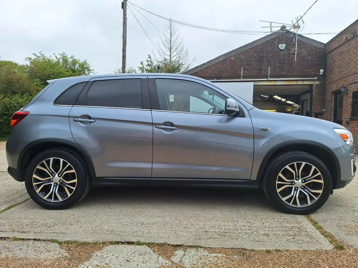 2015-mitsubishi-asx-16-zc-m-big-4
