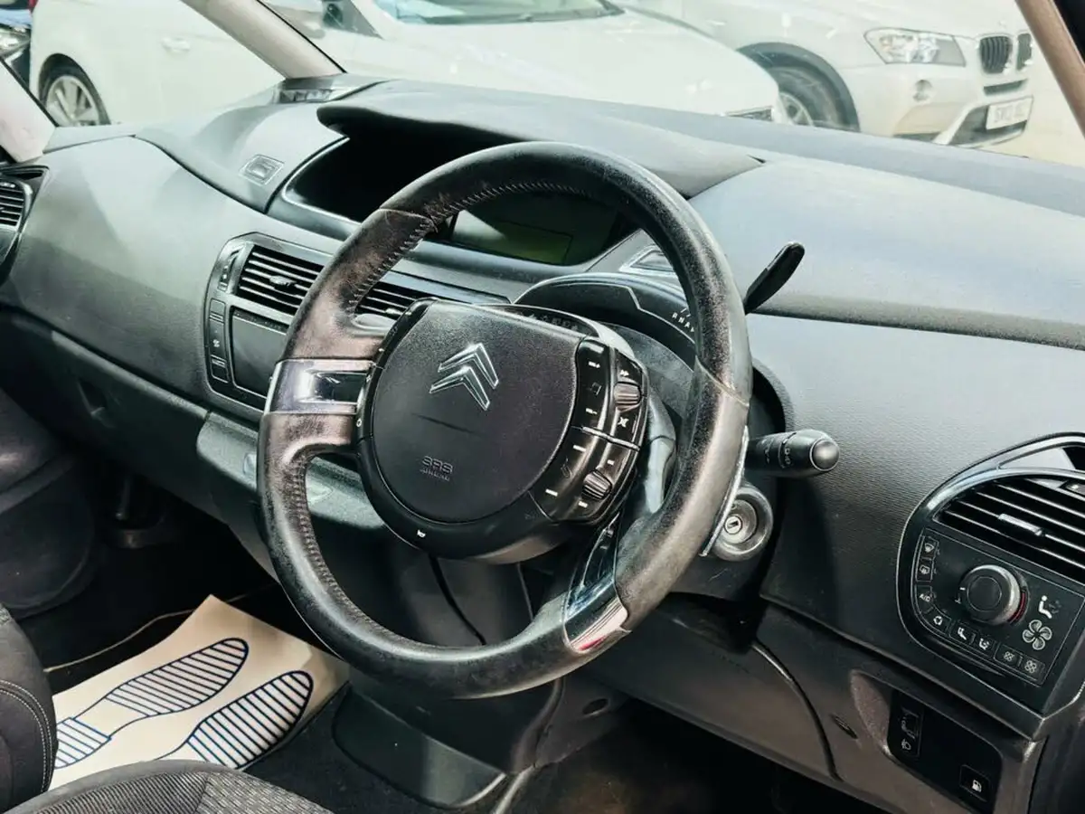 2008-citroen-grand-c4-picasso-16td-vtr-egs-big-9