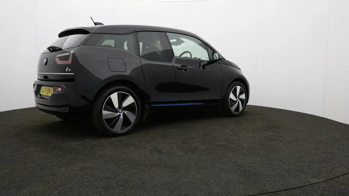 2022-bmw-i3-e-120-ah-big-25