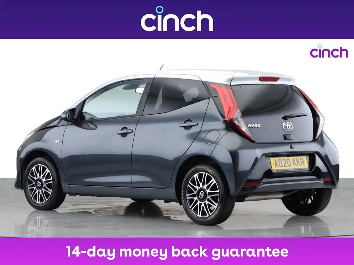2020-toyota-aygo-10-vvt-i-x-clusiv-blackred-bi-tone-tss-big-4