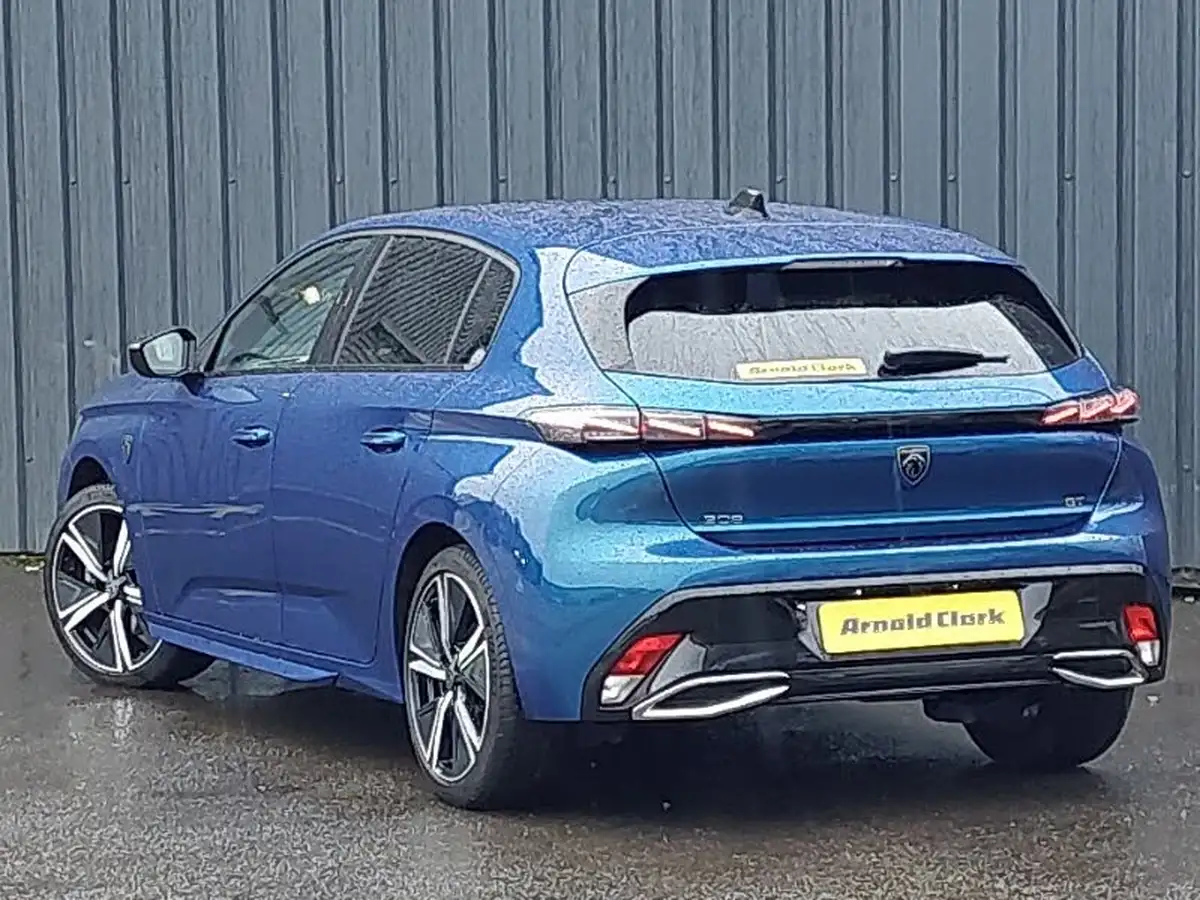 2024-peugeot-308-15-bluehdi-gt-big-1
