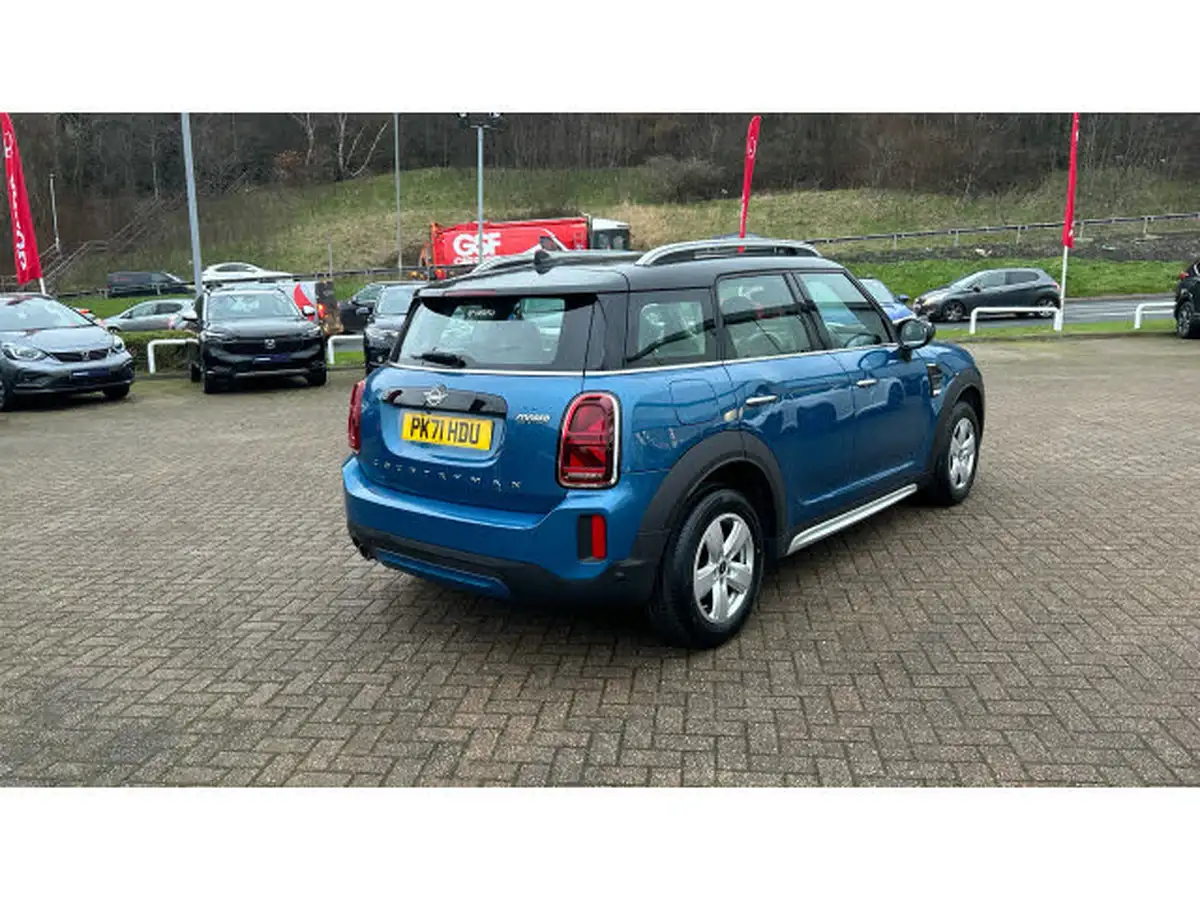 2021-mini-countryman-15-cooper-classic-auto-big-36