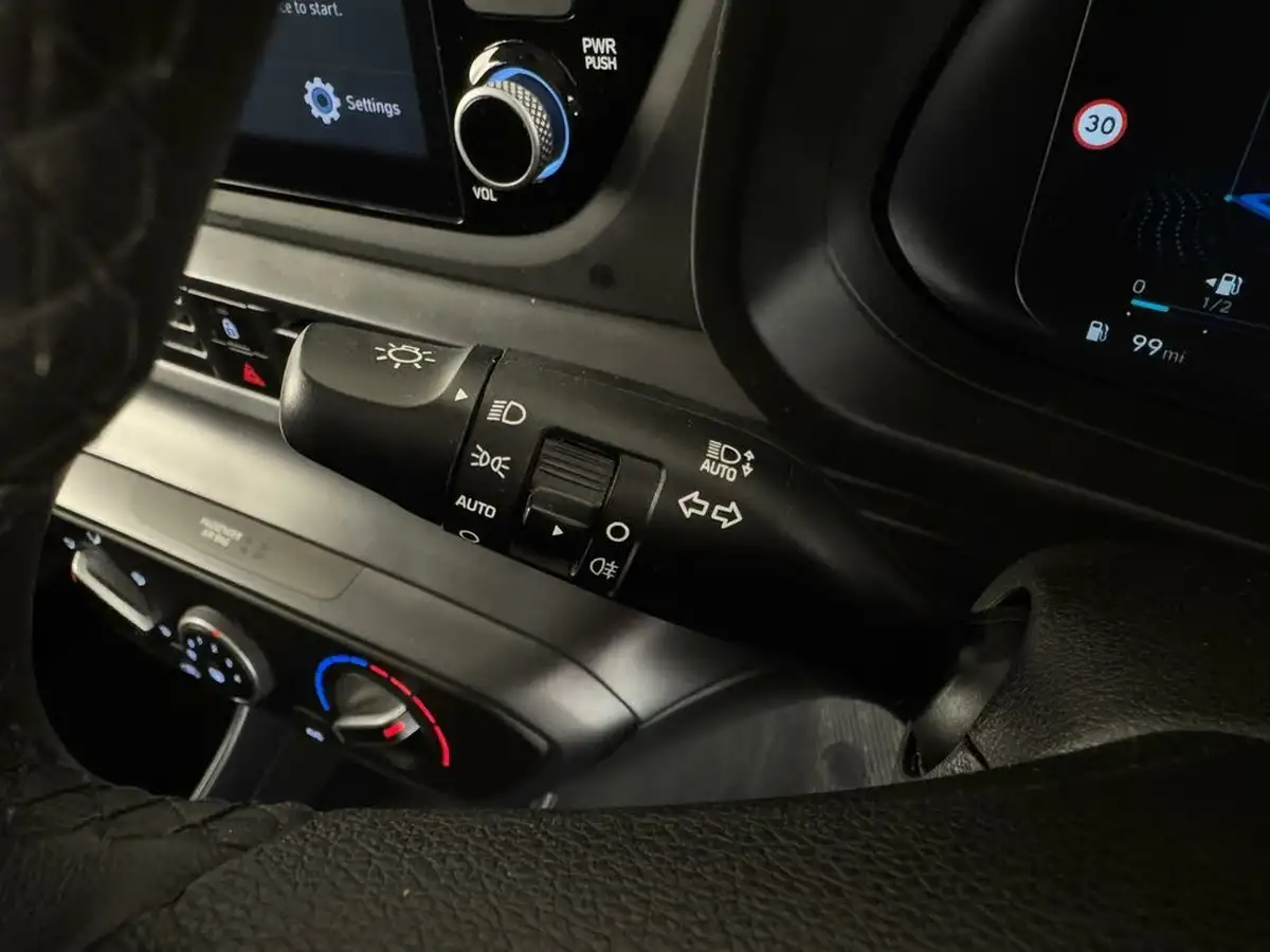 2022-hyundai-i20-10-t-gdi-se-connect-eclutch-imt-big-24