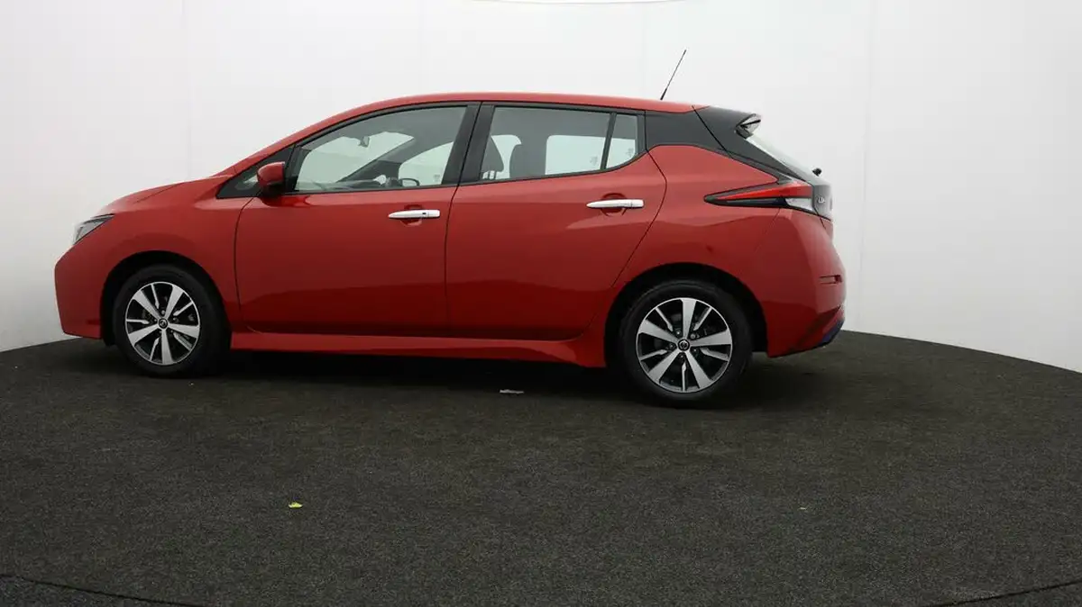 2022-nissan-leaf-e-acenta-big-61