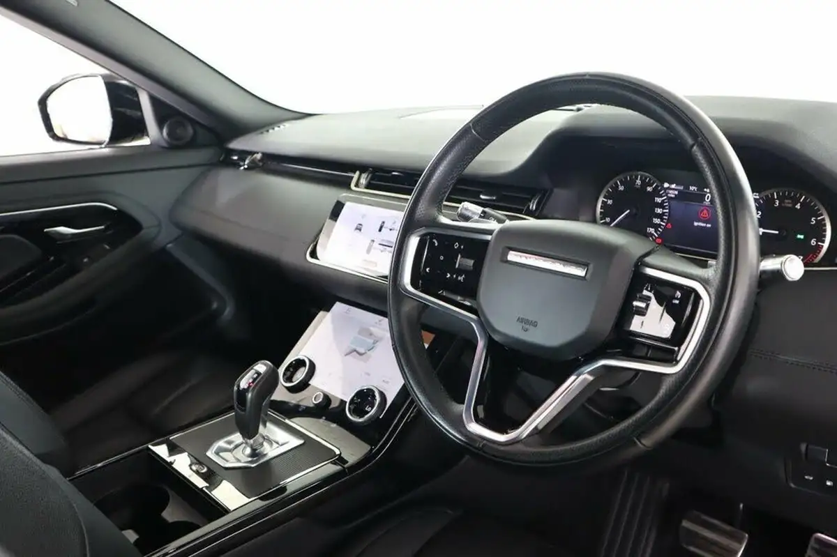 2022-land-rover-range-rover-evoque-15-p300e-r-dynamic-se-big-8