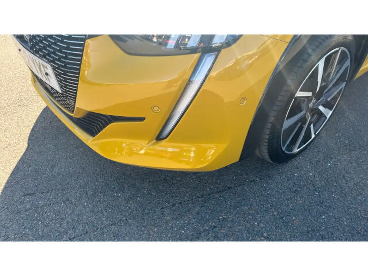 2022-peugeot-208-12-puretech-gt-premium-130bhp-eat8-big-45