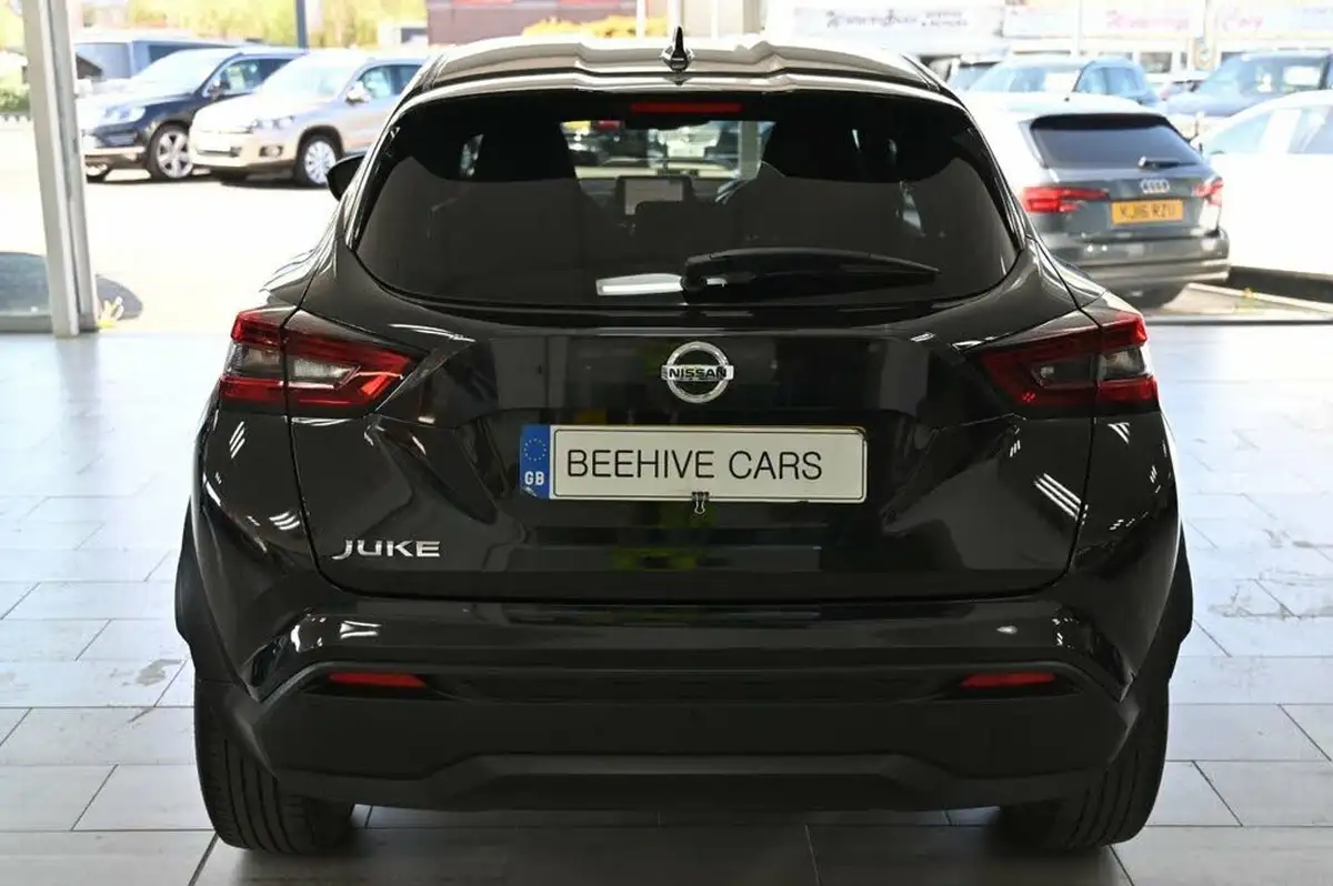 2021-nissan-juke-10-dig-t-n-connecta-big-6