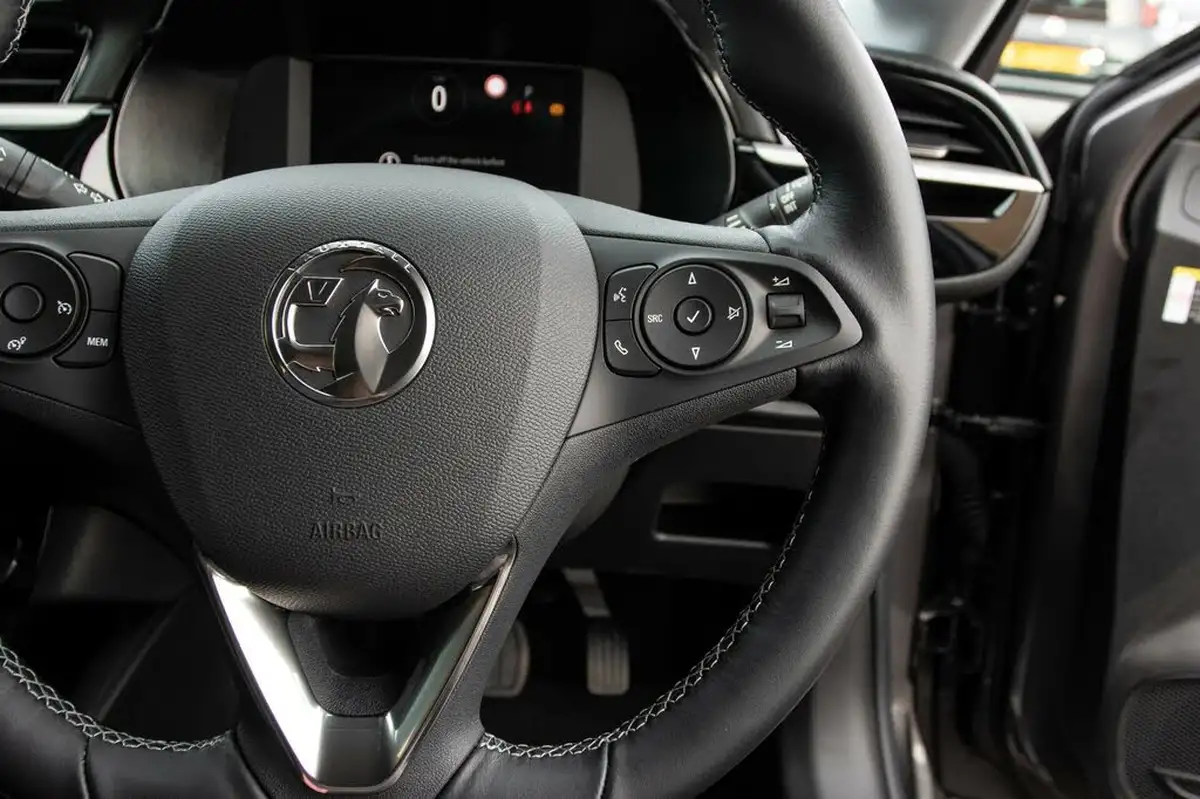 2020-vauxhall-corsa-e-se-nav-11kw-big-19