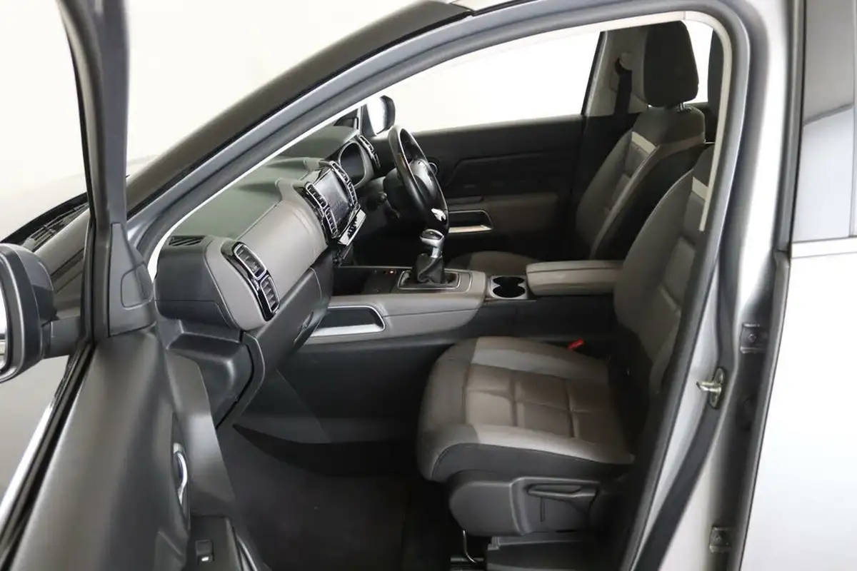 2019-citroen-c5-aircross-12-puretech-flair-big-10