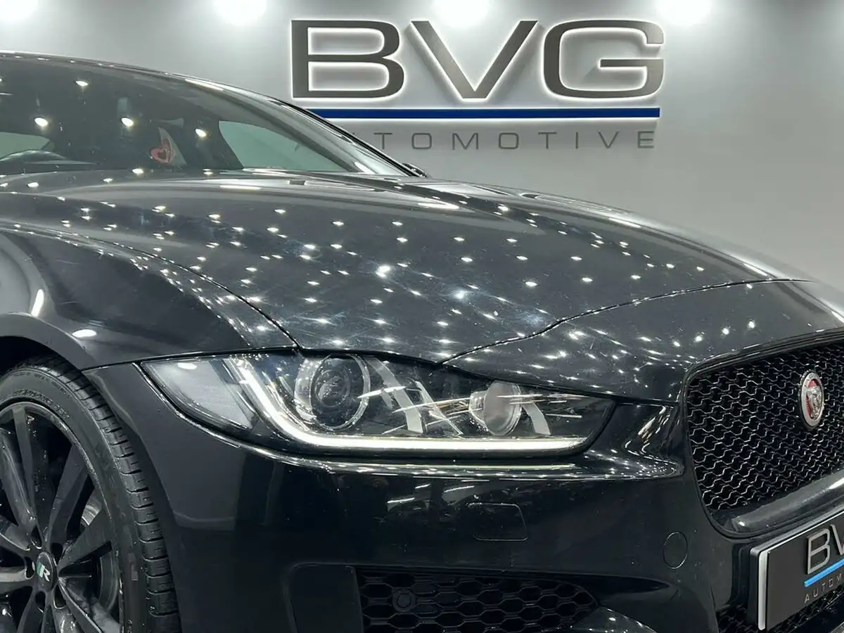 2015-jaguar-xe-20td-r-sport-180ps-big-10
