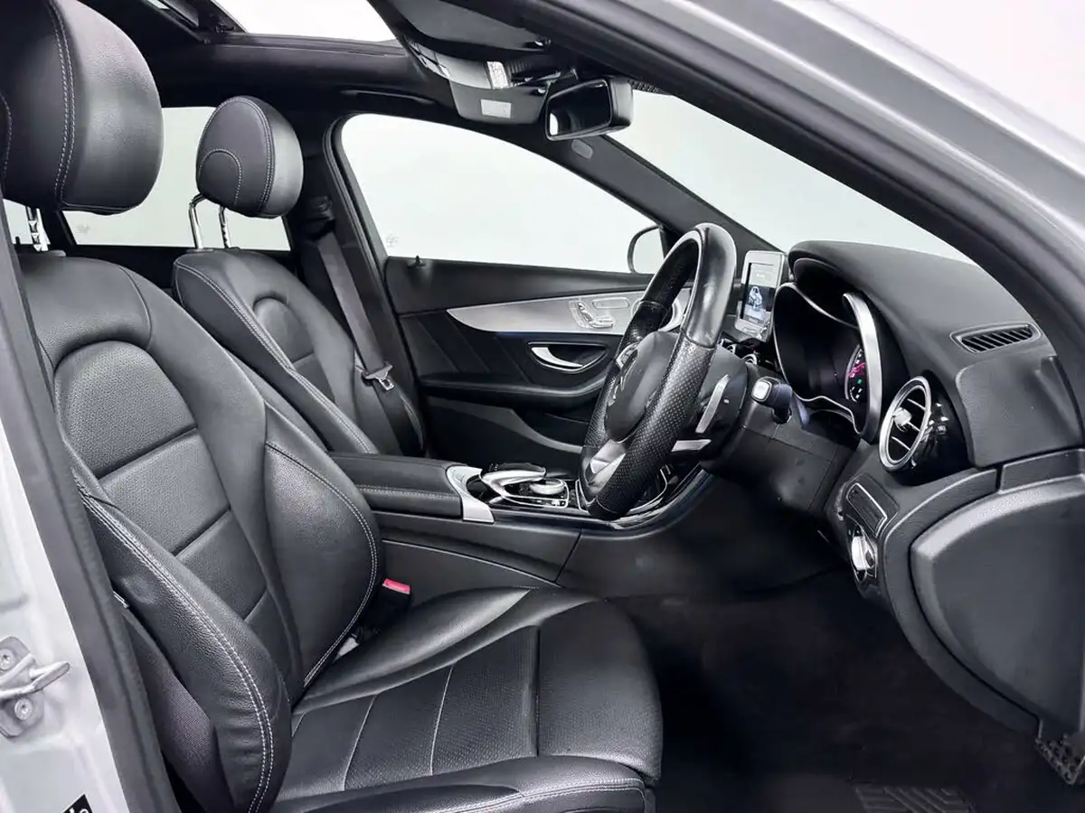 2017-mercedes-benz-c-class-21d-c220d-amg-line-premiumss-saloon-4d-9g-tronic-plus-big-18