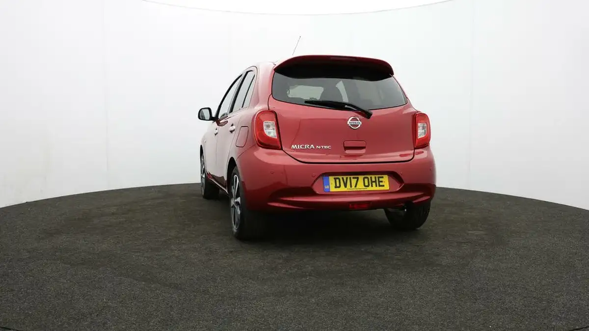 2017-nissan-micra-12-n-tec-big-23