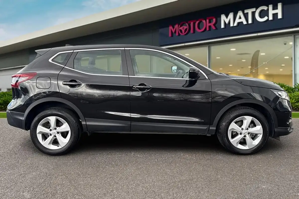 2020-nissan-qashqai-13-dig-t-acenta-premium-160ps-dct-big-2