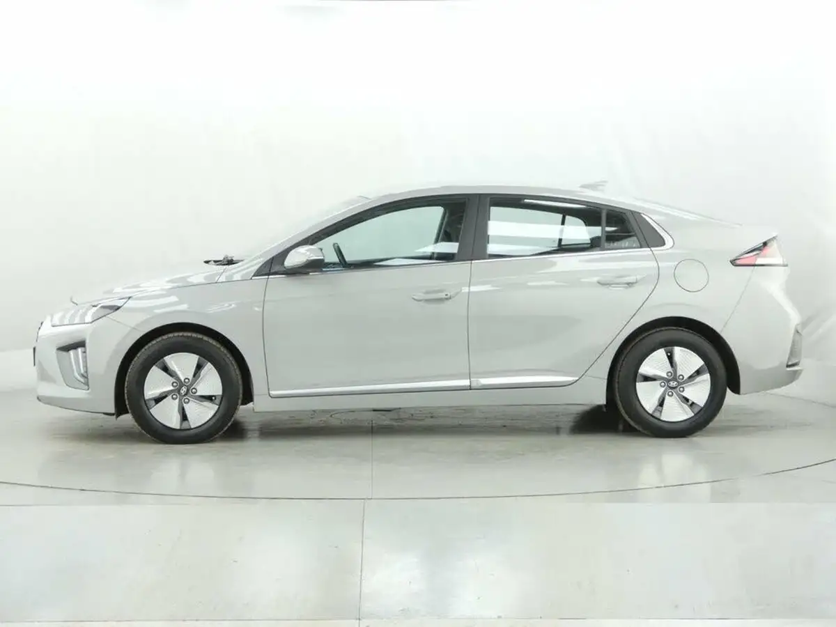 2021-hyundai-ioniq-16-gdi-premium-hybrid-big-4